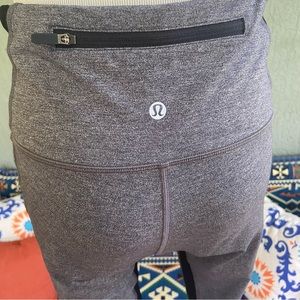 Lululemon Capri with ruched bottom size 8